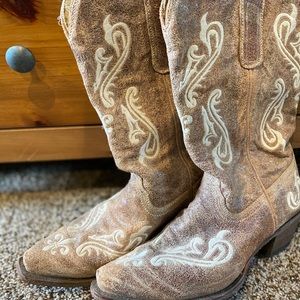 Corral fancy boots